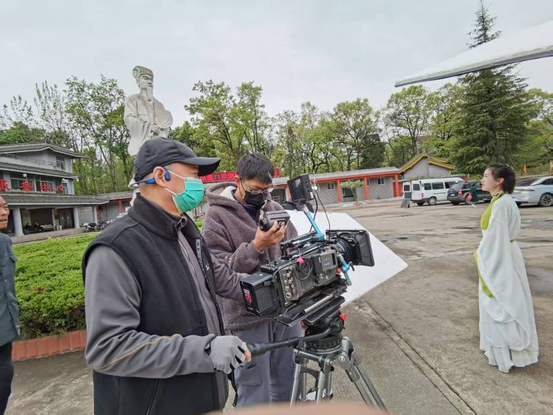 酉阳广告片拍摄公司：从策划到投放，一站式服务，让品牌传播更高效！
